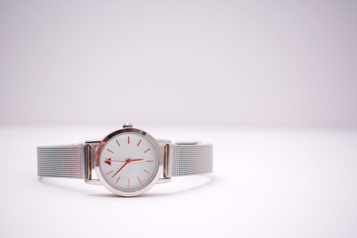 Classic Minimalist Watch - Silver